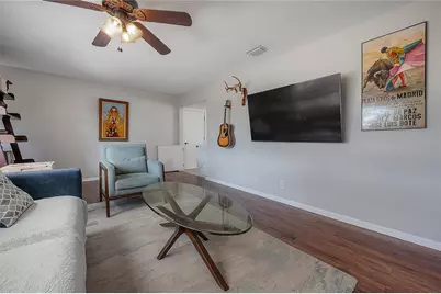 2523 Lake Ellen Circle, Tampa, FL 33618 - Photo 6