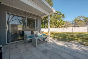 2523 Lake Ellen Cir, Tampa, FL 33618 - Photo 34