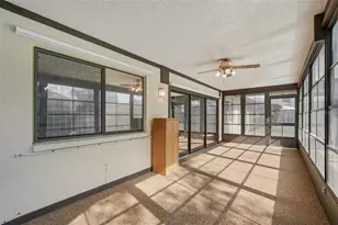 1412 Wexford Dr N, Palm Harbor, FL 34683 - Photo 56