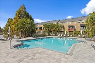 3023 Pointeview Dr, Tampa, FL 33611 - Photo 38