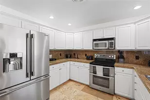 1309 Nokomis Ave S, Venice, FL 34285 - Photo 14