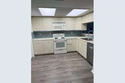 14839 Seminole Trail, Seminole, FL 33776 - Photo 4