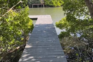 14839 Seminole Trail, Seminole, FL 33776 - Photo 32