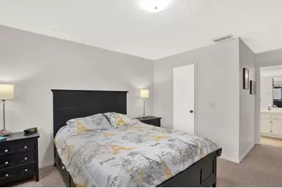 8330 Paddlewheel Street, Tampa, FL 33637 - Photo 8