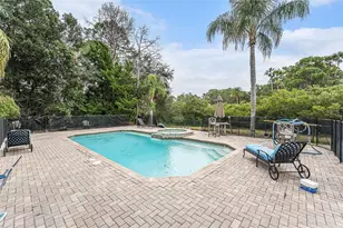 656 Soundview Dr, Palm Harbor, FL 34683 - Photo 22