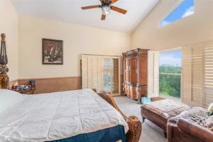 656 Soundview Dr, Palm Harbor, FL 34683 - Photo 8