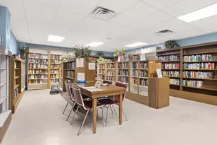 2441 Persian Dr, Clearwater, FL 33763 - Photo 16