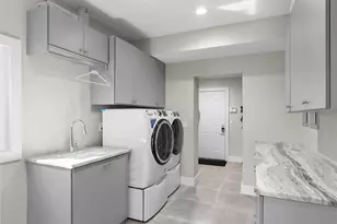 5018 S The Riviera St, Tampa, FL 33609 - Photo 42