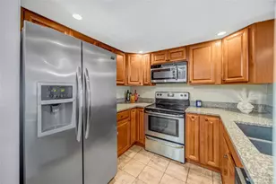 5155 Puritan Cir, Tampa, FL 33617 - Photo 16