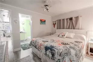 10343 Magnolia Ln, Largo, FL 33773 - Photo 14