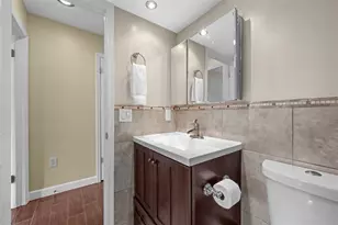 9481 Highland Oak Dr, Tampa, FL 33647 - Photo 20