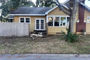 1892 Nevada Ave NE, Saint Petersburg, FL 33703 - Photo 4