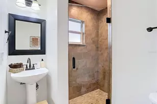 2907 W Arch St, Tampa, FL 33607 - Photo 34