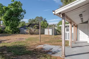 4750 68th St N, Saint Petersburg, FL 33709 - Photo 28