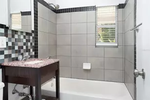 4750 68th St N, Saint Petersburg, FL 33709 - Photo 18