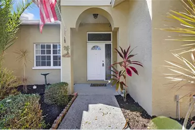 172 Lake Shore Drive W, Palm Harbor, FL 34684 - Photo 8