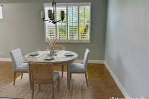 712 Chipper Dr, Sun City Center, FL 33573 - Photo 8