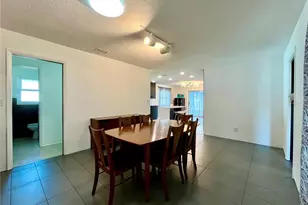 1945 68th Ave S, Saint Petersburg, FL 33712 - Photo 4