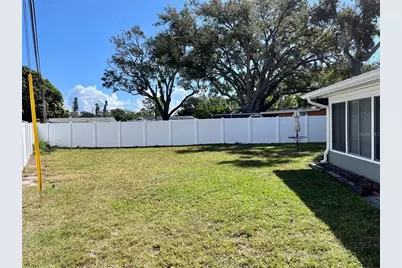 1945 68th Avenue S, Saint Petersburg, FL 33712 - Photo 36