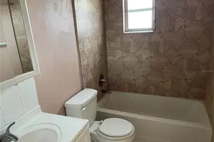 5924 Pine St, New Port Richey, FL 34652 - Photo 12