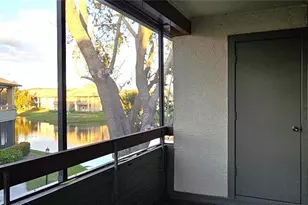 10263 Gandy Blvd N, Saint Petersburg, FL 33702 - Photo 4