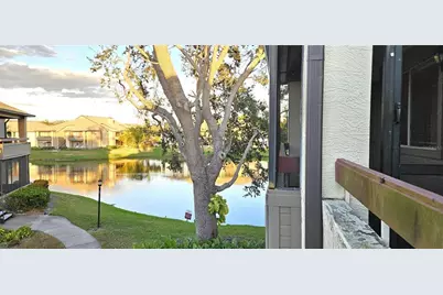 10263 Gandy Boulevard N #2014, Saint Petersburg, FL 33702 - Photo 2