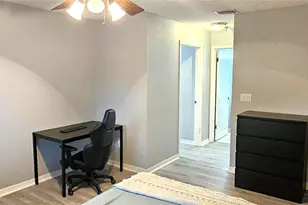 10263 Gandy Blvd N, Saint Petersburg, FL 33702 - Photo 18