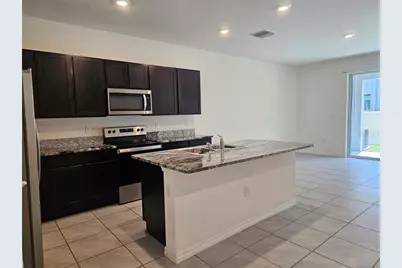 2883 Evergreen Elm Pass, Wesley Chapel, FL 33543 - Photo 6