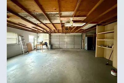 804 E 127th Avenue #B, Tampa, FL 33612 - Photo 16