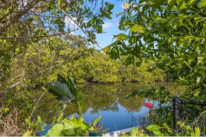 3059 Hickory Drive, Largo, FL 33770 - Photo 16