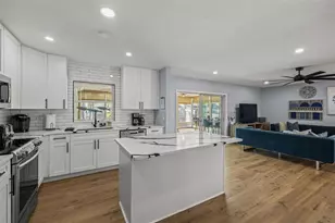 8462 Flagstone Dr, Tampa, FL 33615 - Photo 34