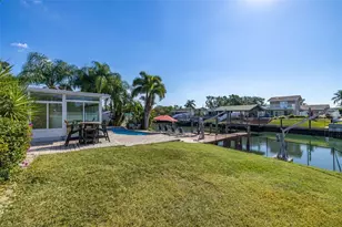 8462 Flagstone Dr, Tampa, FL 33615 - Photo 4