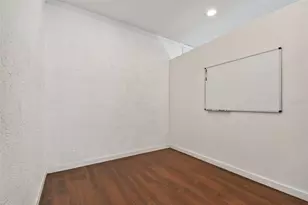 1925 52nd St S, Gulfport, FL 33707 - Photo 68