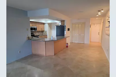 1924 New Bedford Drive, Sun City Center, FL 33573 - Photo 6