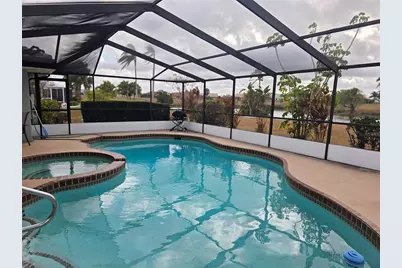 1924 New Bedford Drive, Sun City Center, FL 33573 - Photo 14