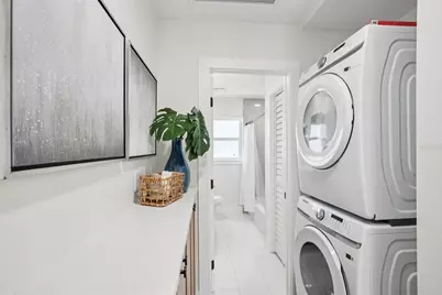 1739 Bayou Grande Boulevard NE, Saint Petersburg, FL 33703 - Photo 20