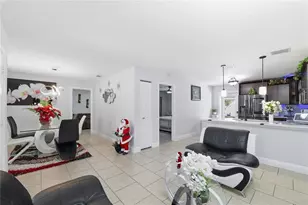 736 S 58th St, Tampa, FL 33619 - Photo 12