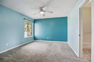 1310 Mountain View Dr, Tampa, FL 33612 - Photo 28