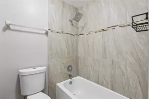 1310 Mountain View Dr, Tampa, FL 33612 - Photo 32