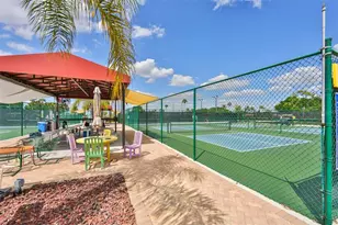 1811 Bedford Ln, Sun City Center, FL 33573 - Photo 34