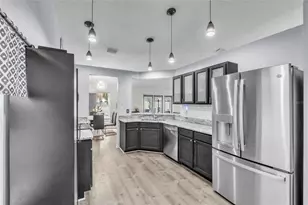 12410 Early Run Ln, Riverview, FL 33578 - Photo 10
