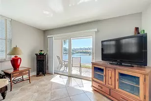 7930 Sun Island Dr S, South Pasadena, FL 33707 - Photo 10