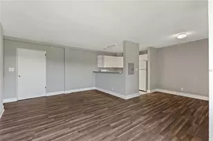 3315 58th Ave S, Saint Petersburg, FL 33712 - Photo 8