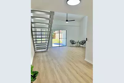 2734 Hunt Club Lane, Orlando, FL 32826 - Photo 2