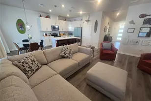 8052 Greenway Ave, Wesley Chapel, FL 33544 - Photo 14