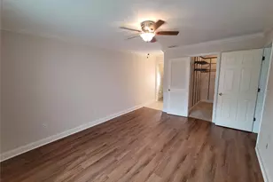 6550 Teak Ct, Zephyrhills, FL 33542 - Photo 16