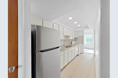 5060 76th Avenue N #409, Pinellas Park, FL 33781 - Photo 12