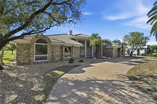 4268 Las Palmas Way, Sarasota, FL 34238 - Photo 1