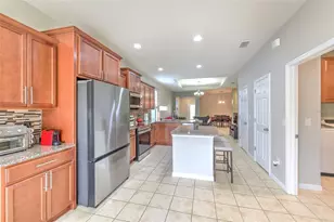 6435 Yellow Buckeye Dr, Riverview, FL 33578 - Photo 12