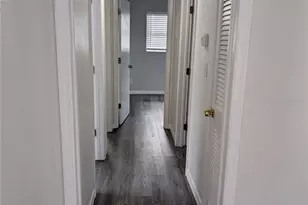 7328 Kingsbury Cir, Tampa, FL 33610 - Photo 16